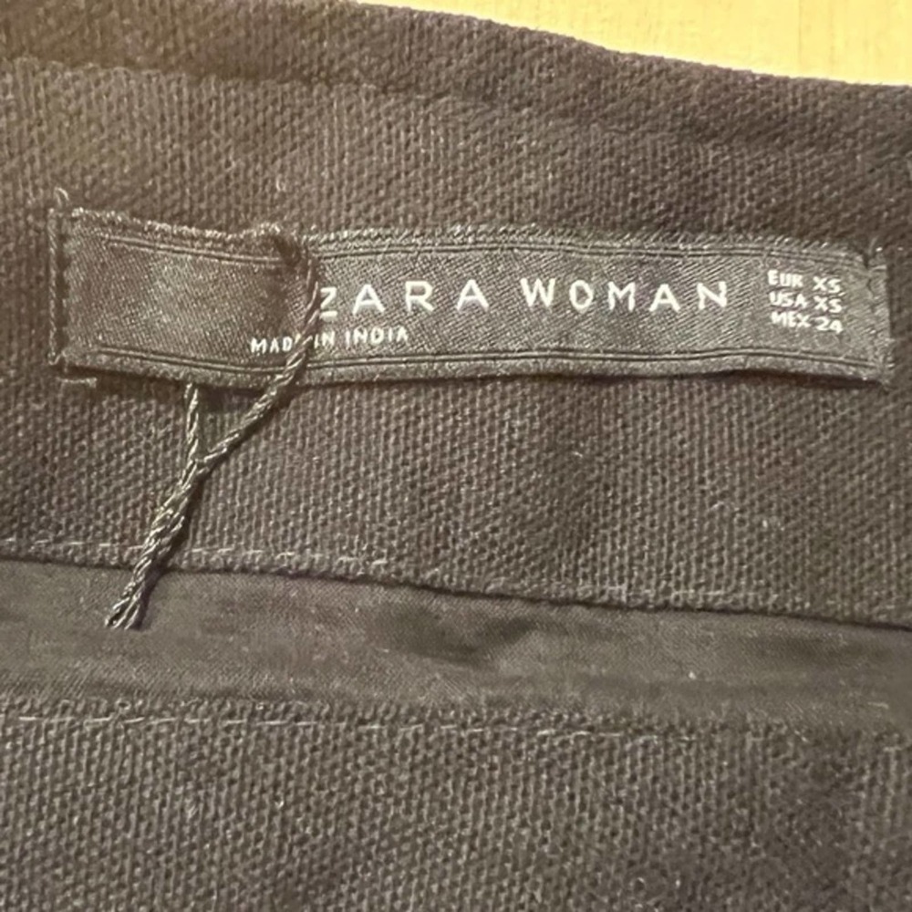 ZARA Woman Embroidered Pleated Hem Mini Skirt Size XS NWT - Picture 12 of 13